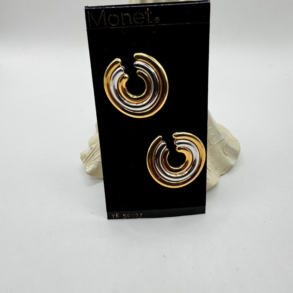 Brand new earrings Monet